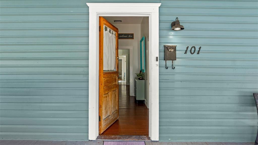 101 Northeast 9th Street Gainesville, FL 32601 - Photo 5 of 35 a view of front door of house