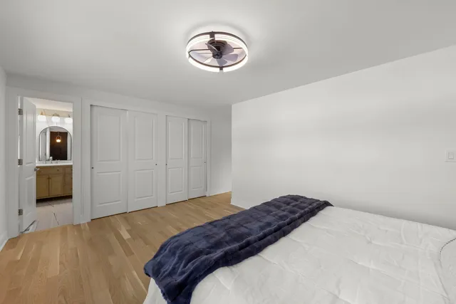 $650,000 | 1122 Patricia Court, Schaumburg, IL 60193