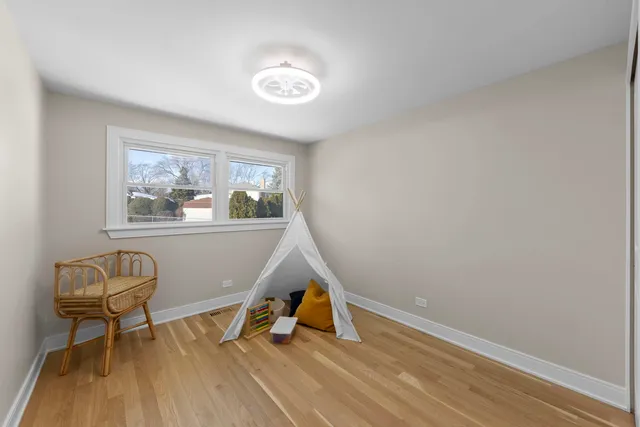 $650,000 | 1122 Patricia Court, Schaumburg, IL 60193