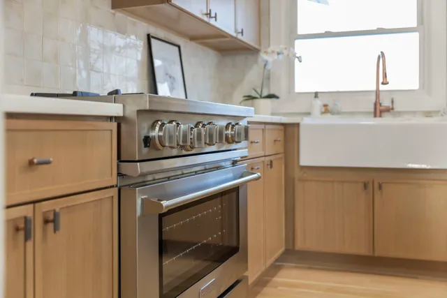 $650,000 | 1122 Patricia Court, Schaumburg, IL 60193