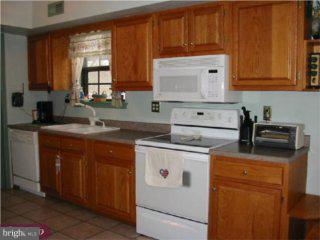 76 Dover Road Westampton, NJ 08060 - Photo 3 of 6