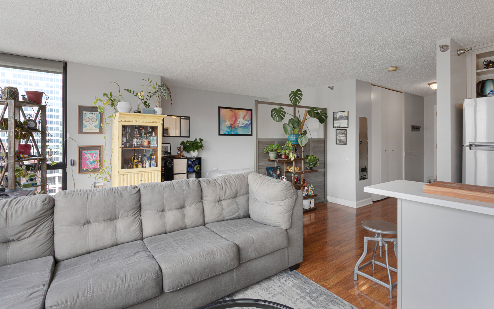 1122 North Clark Street, Unit 1602 Chicago, IL 60610 - Photo 7 of 23