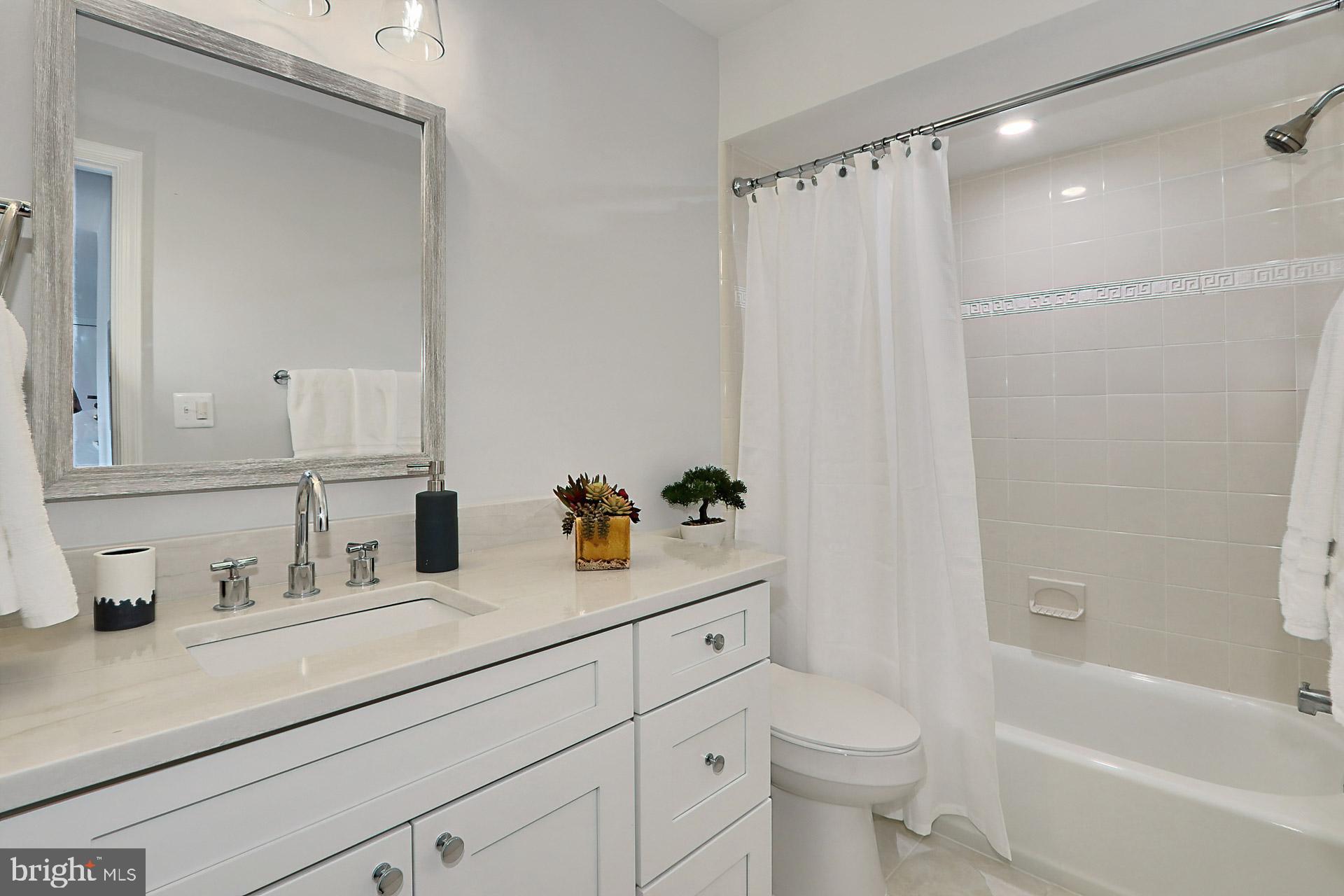 5821 Rexford Drive, Unit 751 Springfield, VA 22152 - Photo 18 of 41