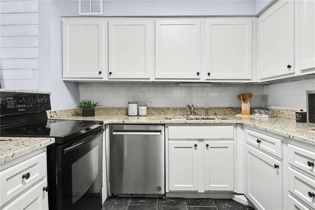 3200 Rim Cove Drive, Unit 116 Cumming, GA 30041 - Photo 10 of 16