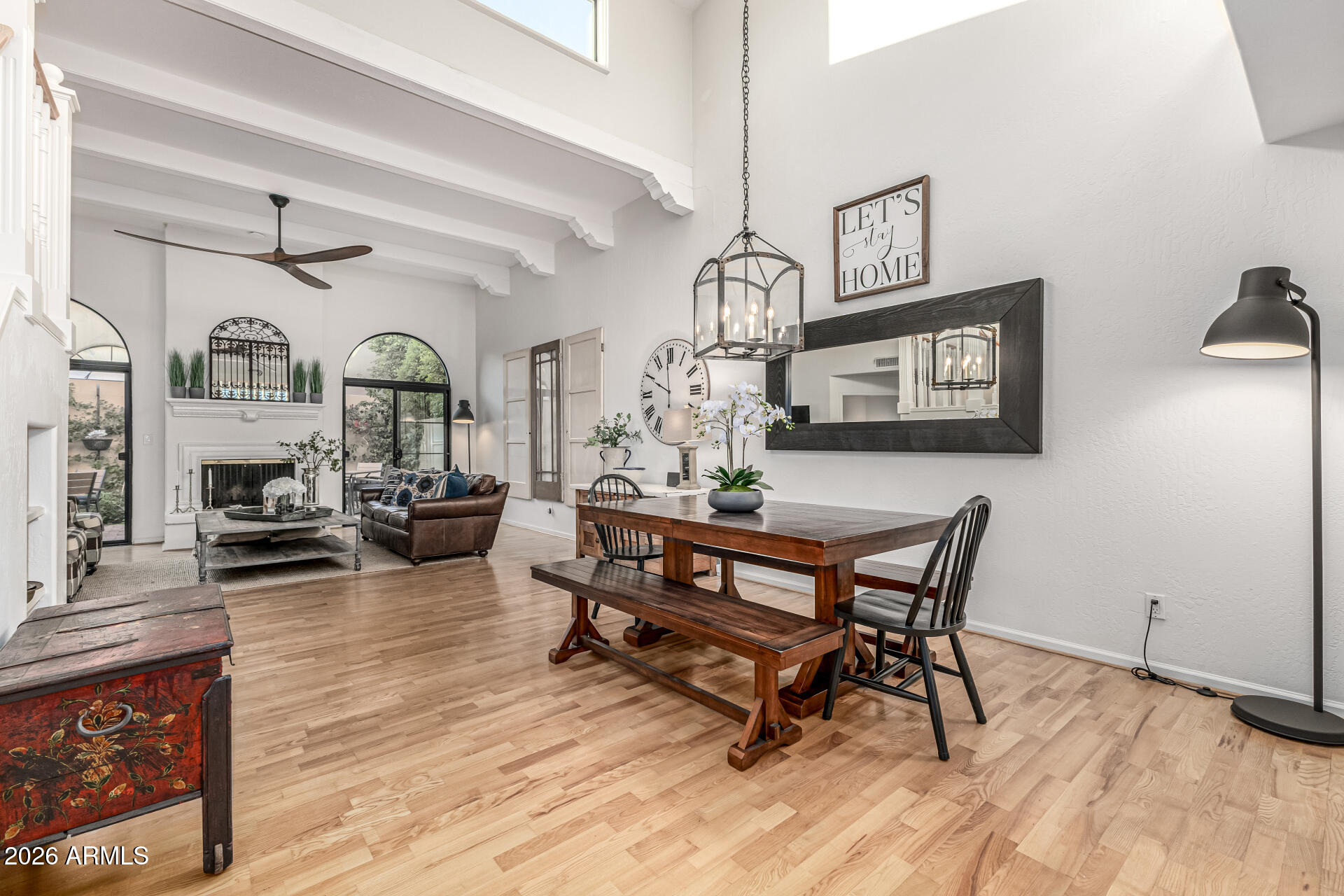7955 East Chaparral Road, Unit 130 Scottsdale, AZ 85251 - Photo 5 of 38 Dining area
