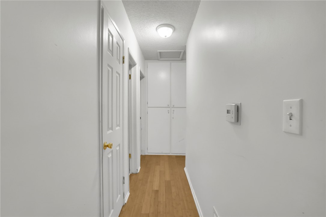 1289 Grove Upland, CA 91786 - Photo 13 of 31 hallway