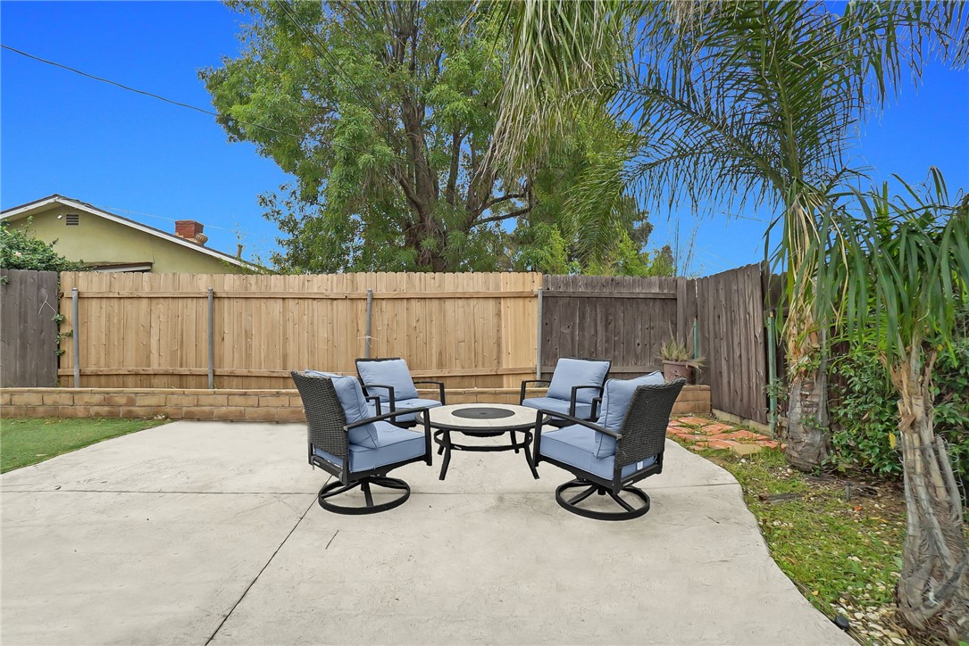 1289 Grove Upland, CA 91786 - Photo 25 of 31 backyard