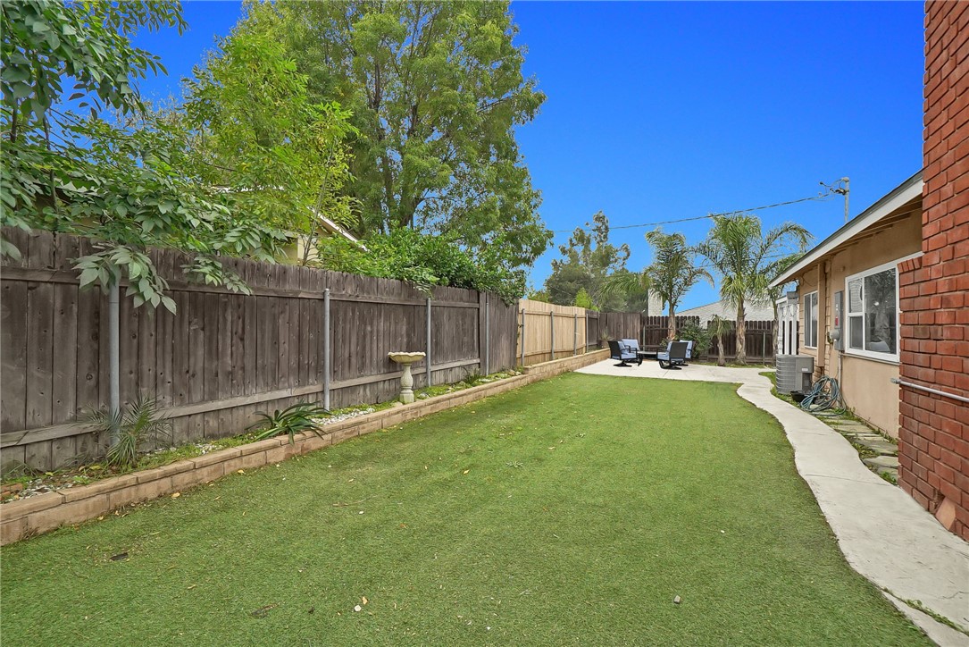 1289 Grove Upland, CA 91786 - Photo 31 of 31 backyard