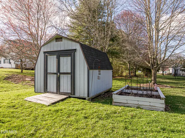 $485,000 | 18490 John Ashley Drive, Abingdon, VA 24211