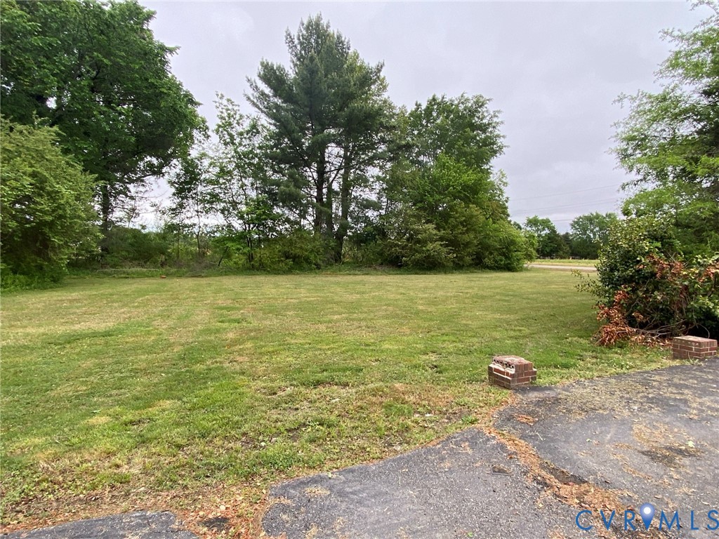 222 Beaver Dam Road Waverly, VA 23890 - Photo 2 of 15