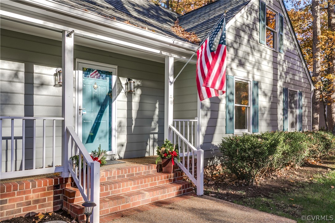 2351 Castle Hill Road Midlothian, VA 23113 - Photo 3 of 44 Gallery Image 3