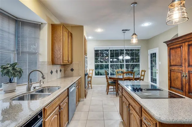 $698,980 | 2808 Roundrock, McKinney, TX 75072