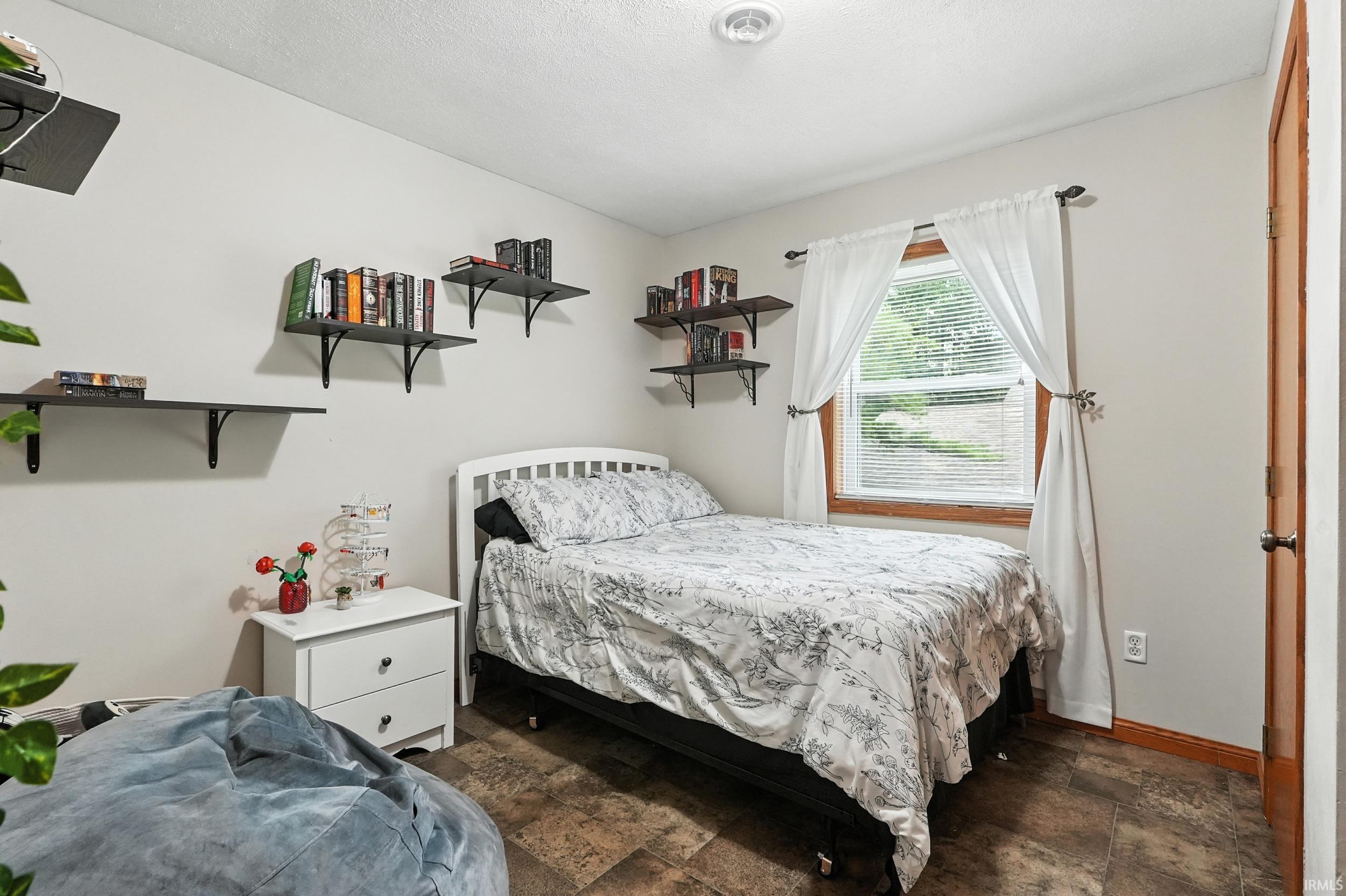 1630 South 485 East Lagrange, IN 46761 - Photo 13 of 36