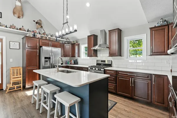 $464,900 | 1630 South 485 East, Lagrange, IN 46761