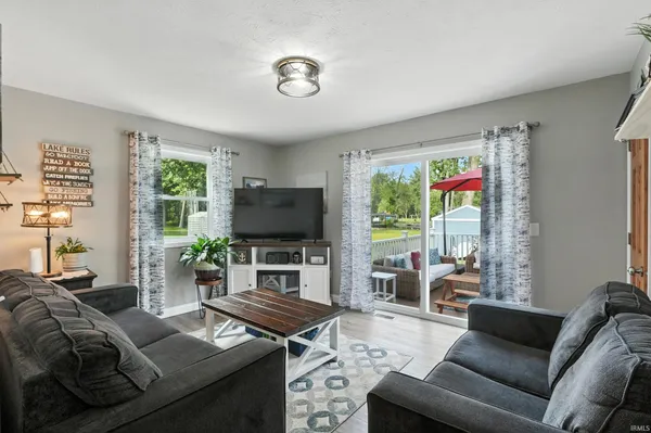 $464,900 | 1630 South 485 East, Lagrange, IN 46761
