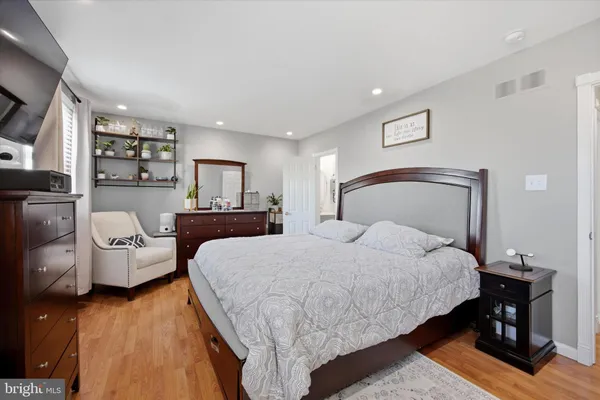 $319,000 | 1000 Jacksonville Road, Unit 6, Warminster, PA 18974