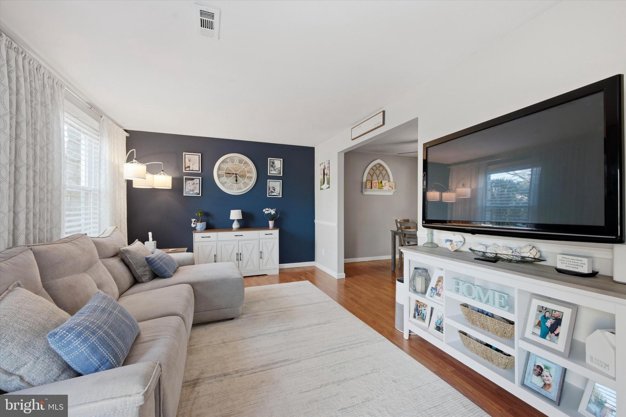 1000 Jacksonville Road, Unit 6 Warminster, PA 18974 - Photo 3 of 24 Living Room