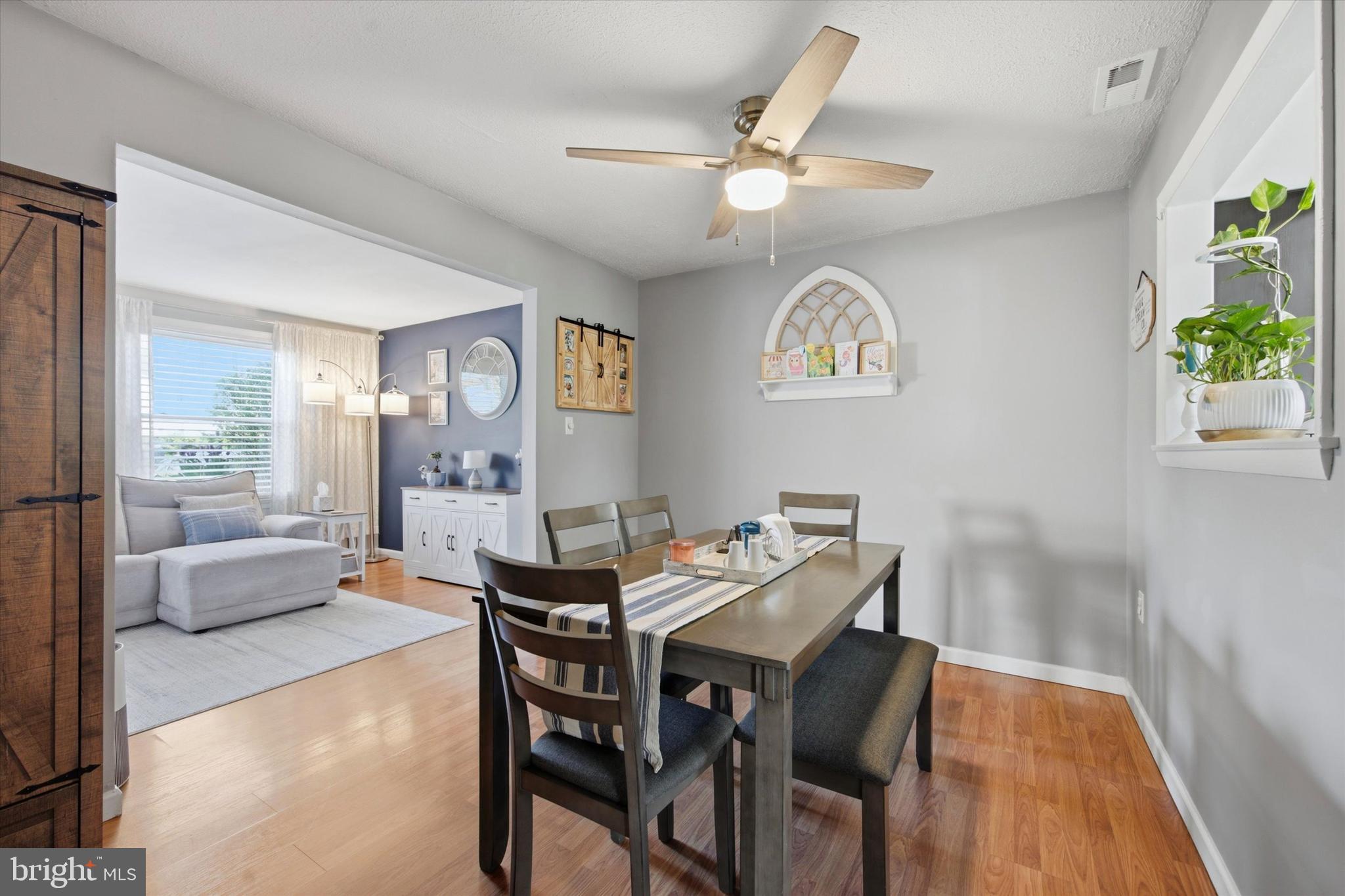 1000 Jacksonville Road, Unit 6 Warminster, PA 18974 - Photo 6 of 24 Dinning Room