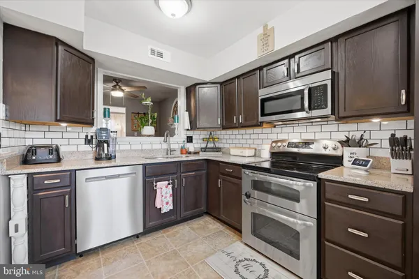 $319,000 | 1000 Jacksonville Road, Unit 6, Warminster, PA 18974