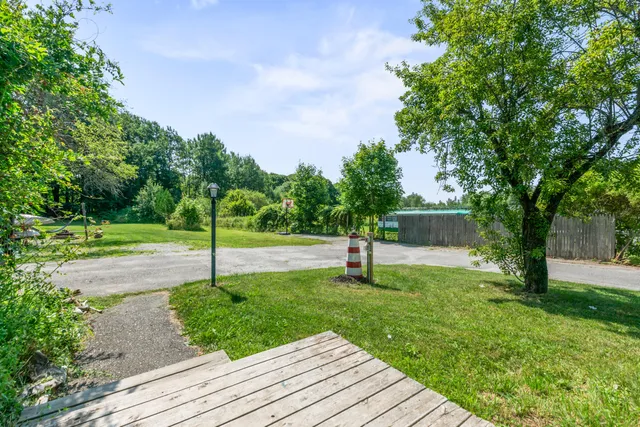 $280,000 | 333 Old County Road, Rockland, ME 04841