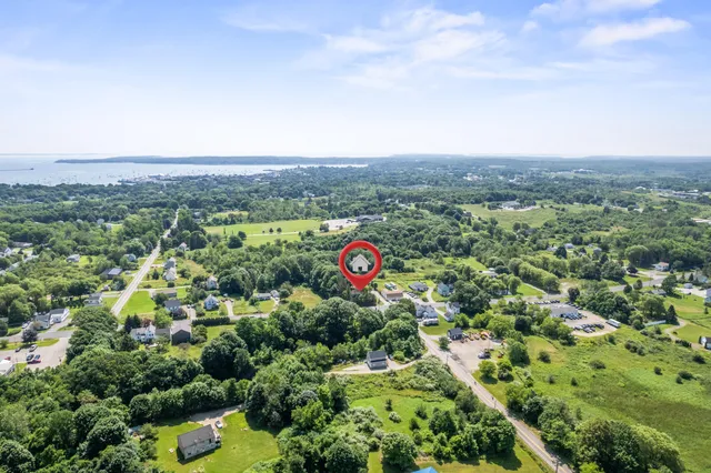 $280,000 | 333 Old County Road, Rockland, ME 04841