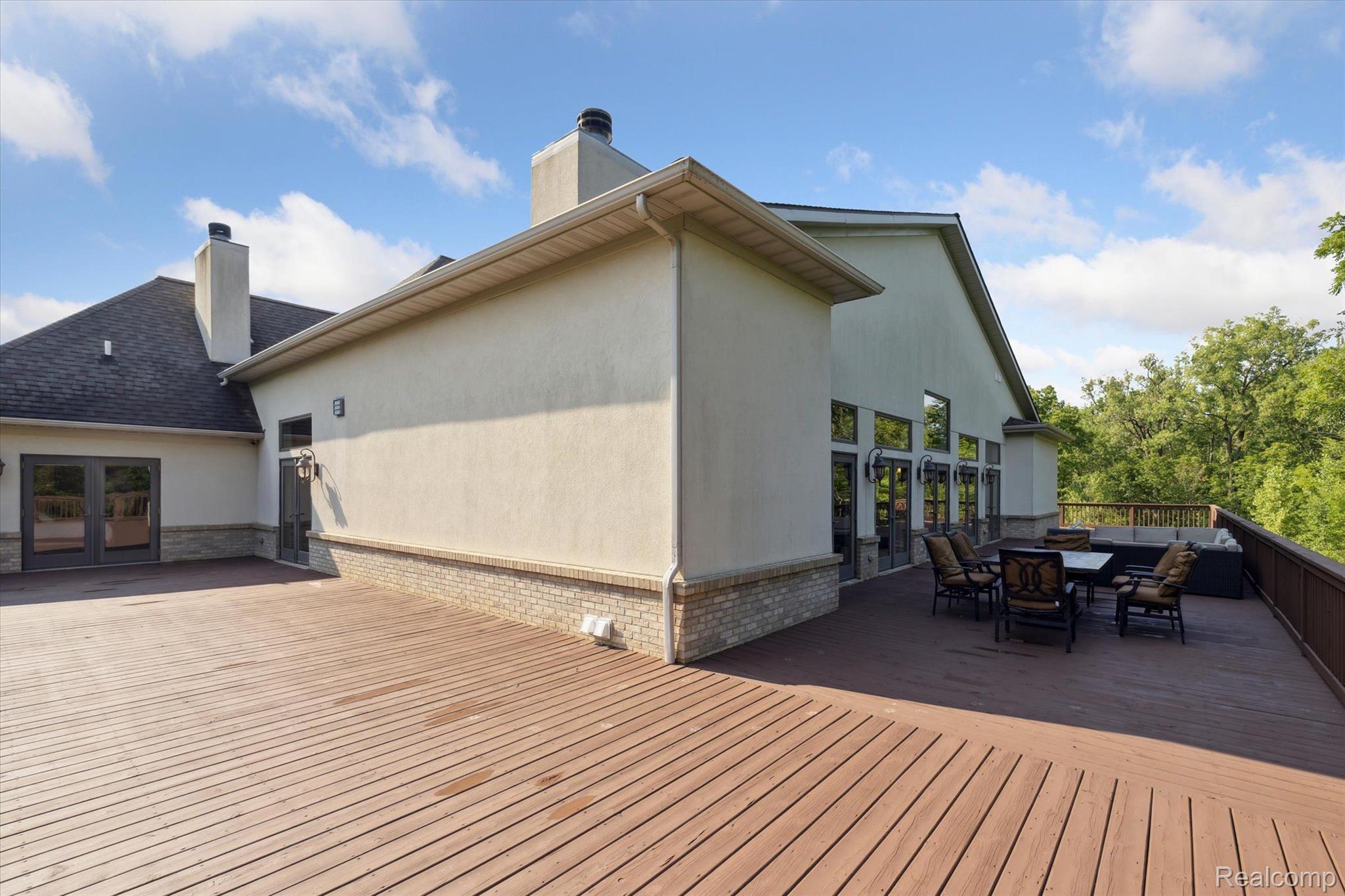 10205 Fenton Road Fenton, MI 48430 - Photo 78 of 96 Gallery Image 78