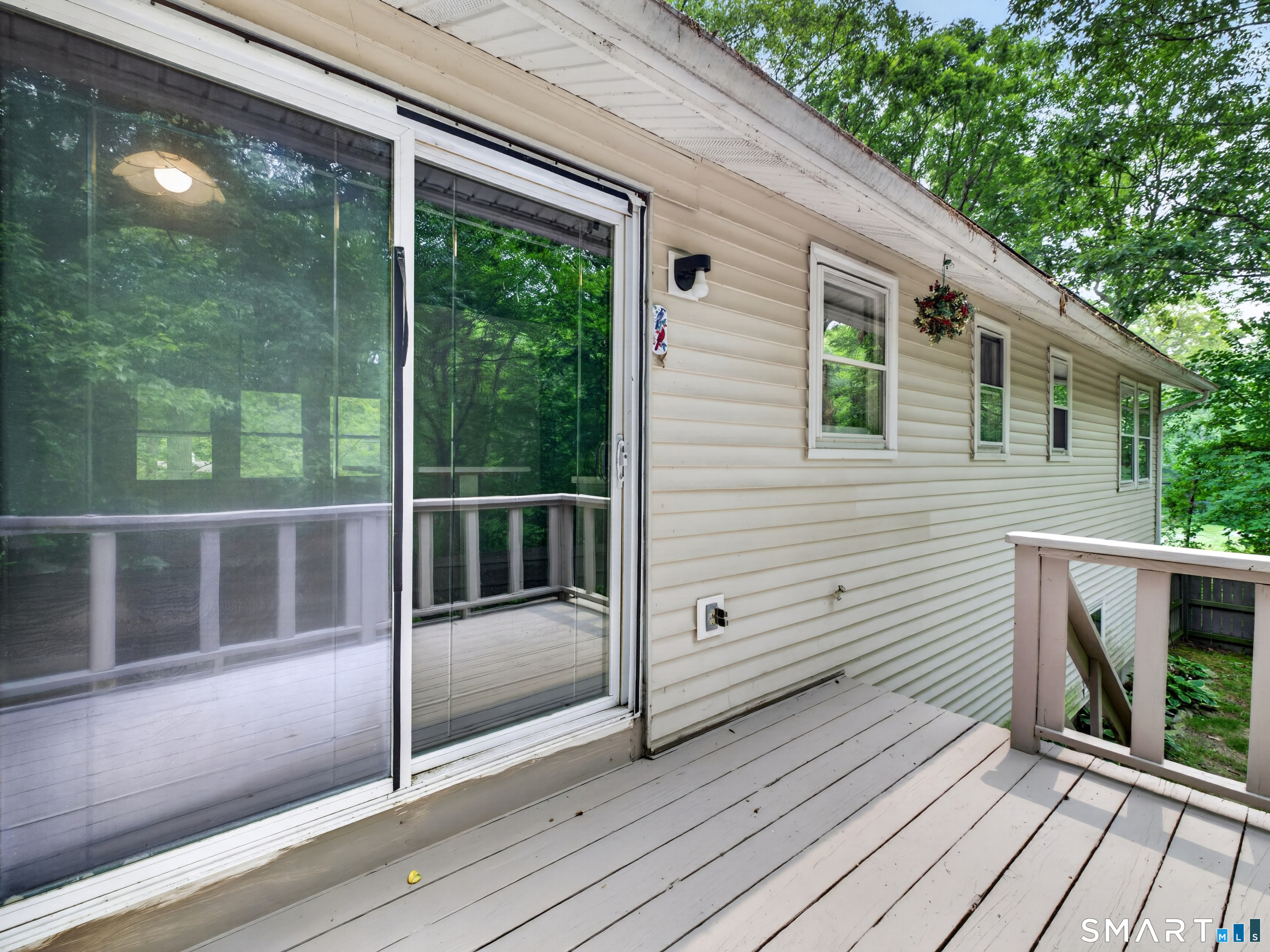 75 Airline Road Clinton, CT 06413 - Photo 9 of 37 Gallery Image 9