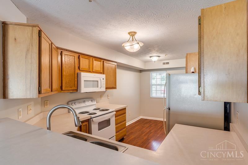 6695 Cloudscape Way Maineville, OH 45039 - Photo 11 of 27
