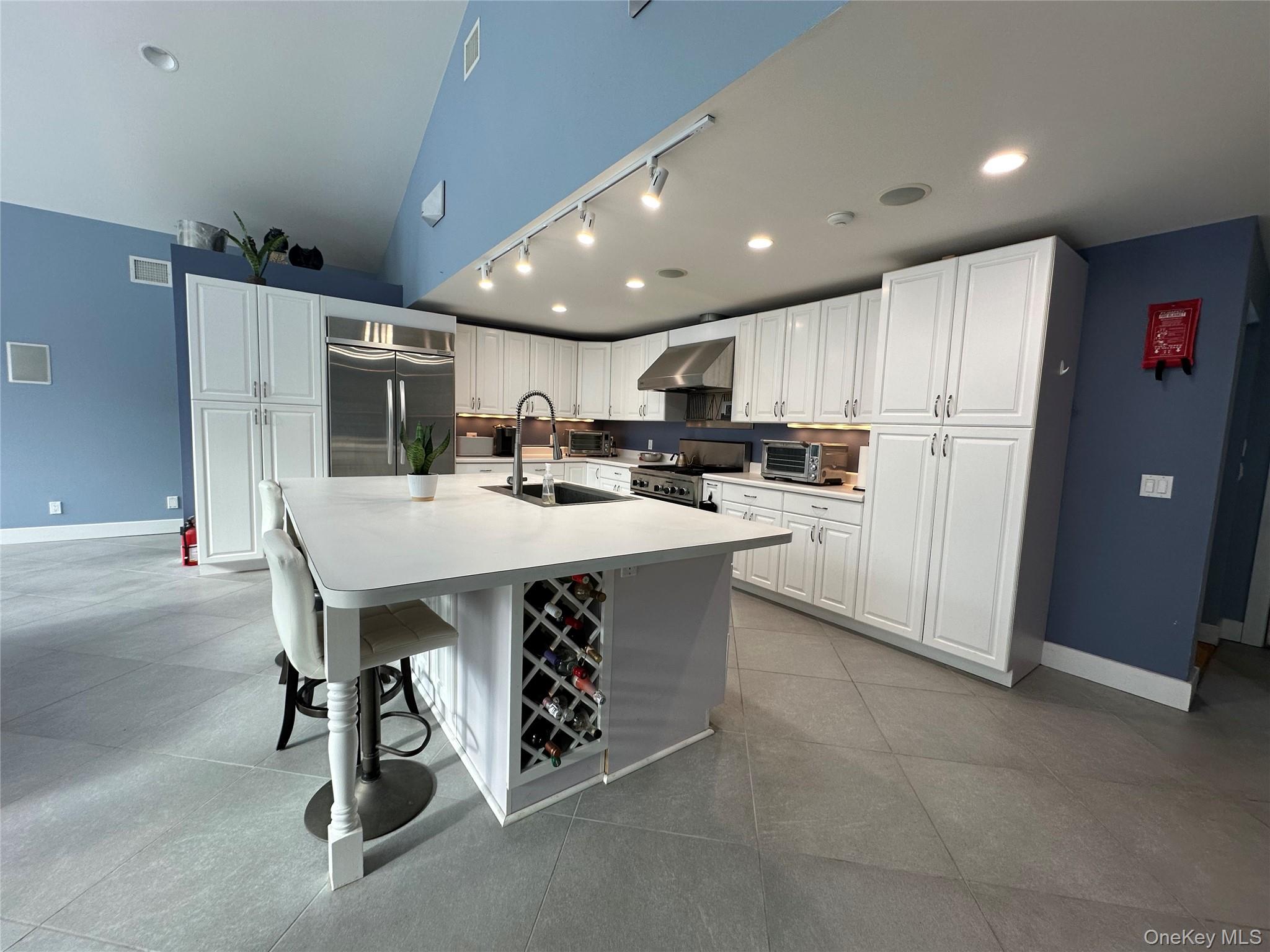 54 Allapartus Road Ossining, NY 10562 - Photo 4 of 28