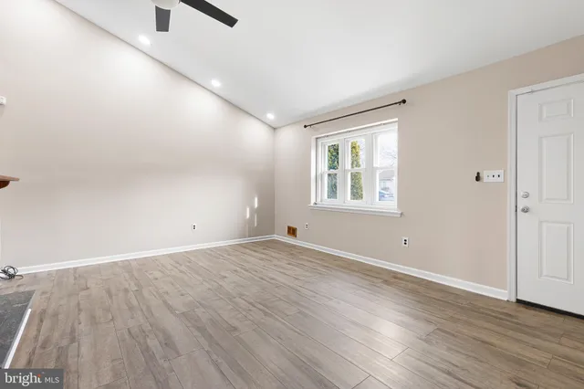 $2,400 | 122 Piano Drive, Newark, DE 19713