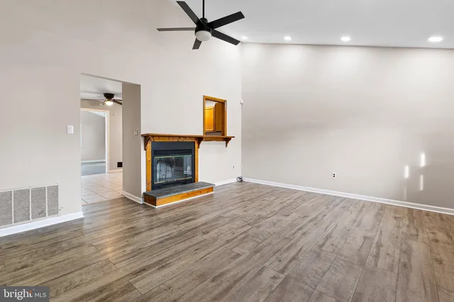 $2,400 | 122 Piano Drive, Newark, DE 19713