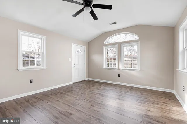 $2,400 | 122 Piano Drive, Newark, DE 19713