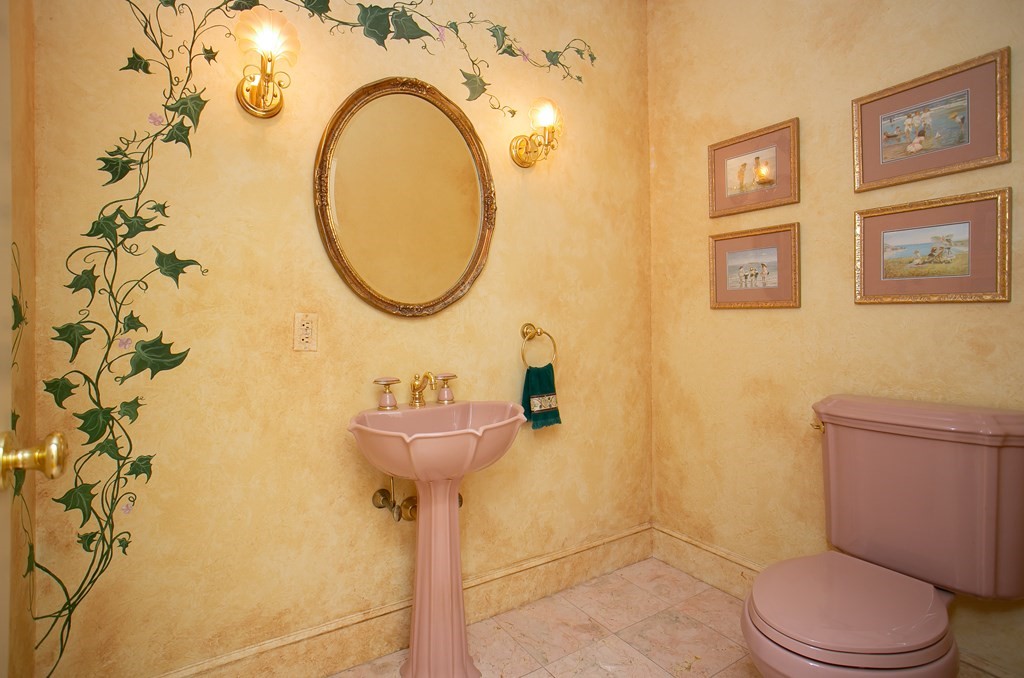 85 Daniel T Church Road Tiverton, RI 02878 - Photo 10 of 33