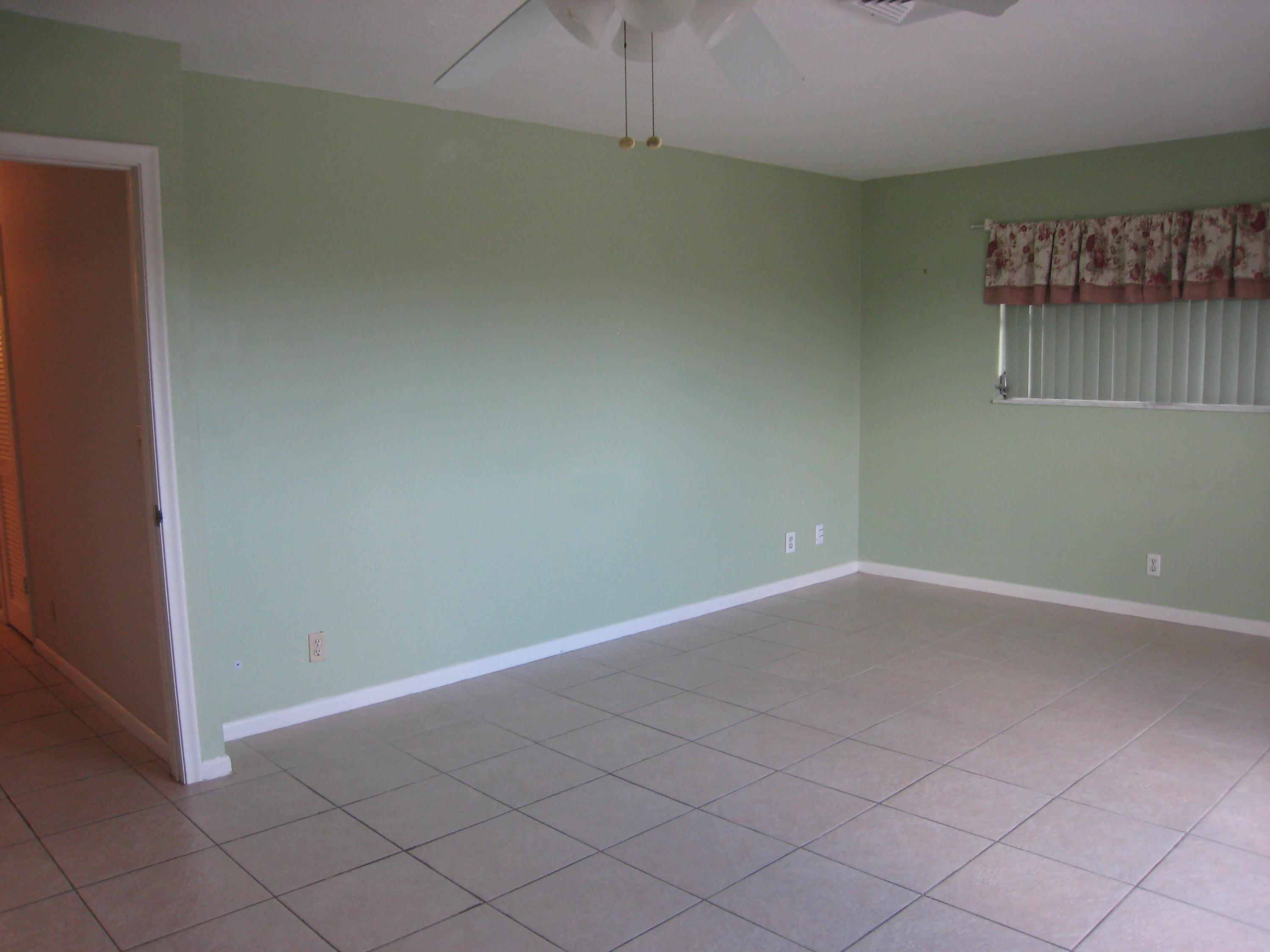 423 Pine Tree Court, Unit 23 Atlantis, FL 33462 - Photo 15 of 32 IMG_8743