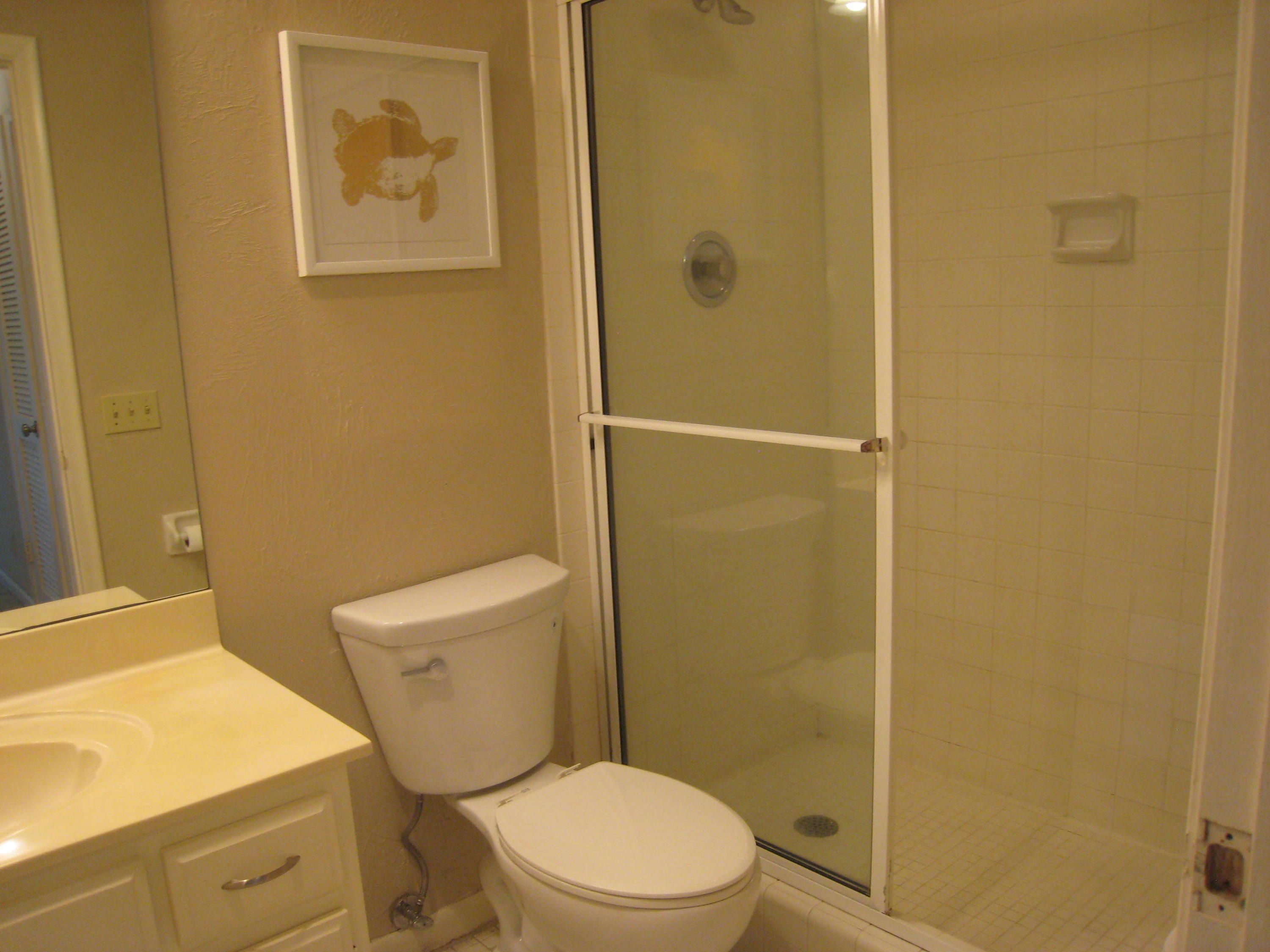 423 Pine Tree Court, Unit 23 Atlantis, FL 33462 - Photo 8 of 32 IMG_8733