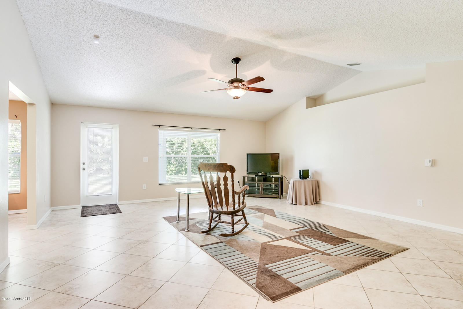 1166 Wabash Road Southeast Palm Bay, FL 32909 - Photo 5 of 27 Tile Floors