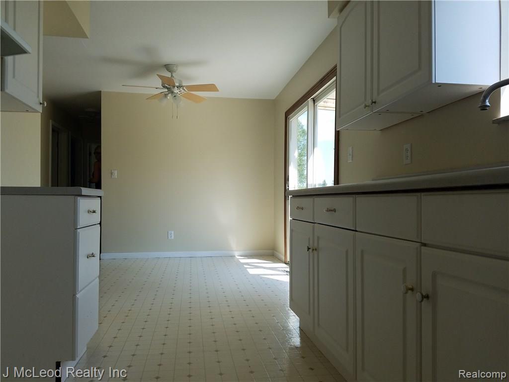 4539 Murphy Lake Road Millington, MI 48746 - Photo 14 of 19 2016-08-10 15.50