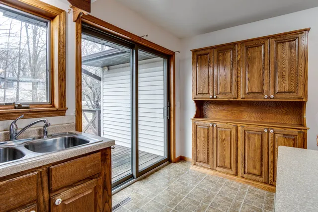 $359,900 | N7207 Circle, Pardeeville, WI 53954