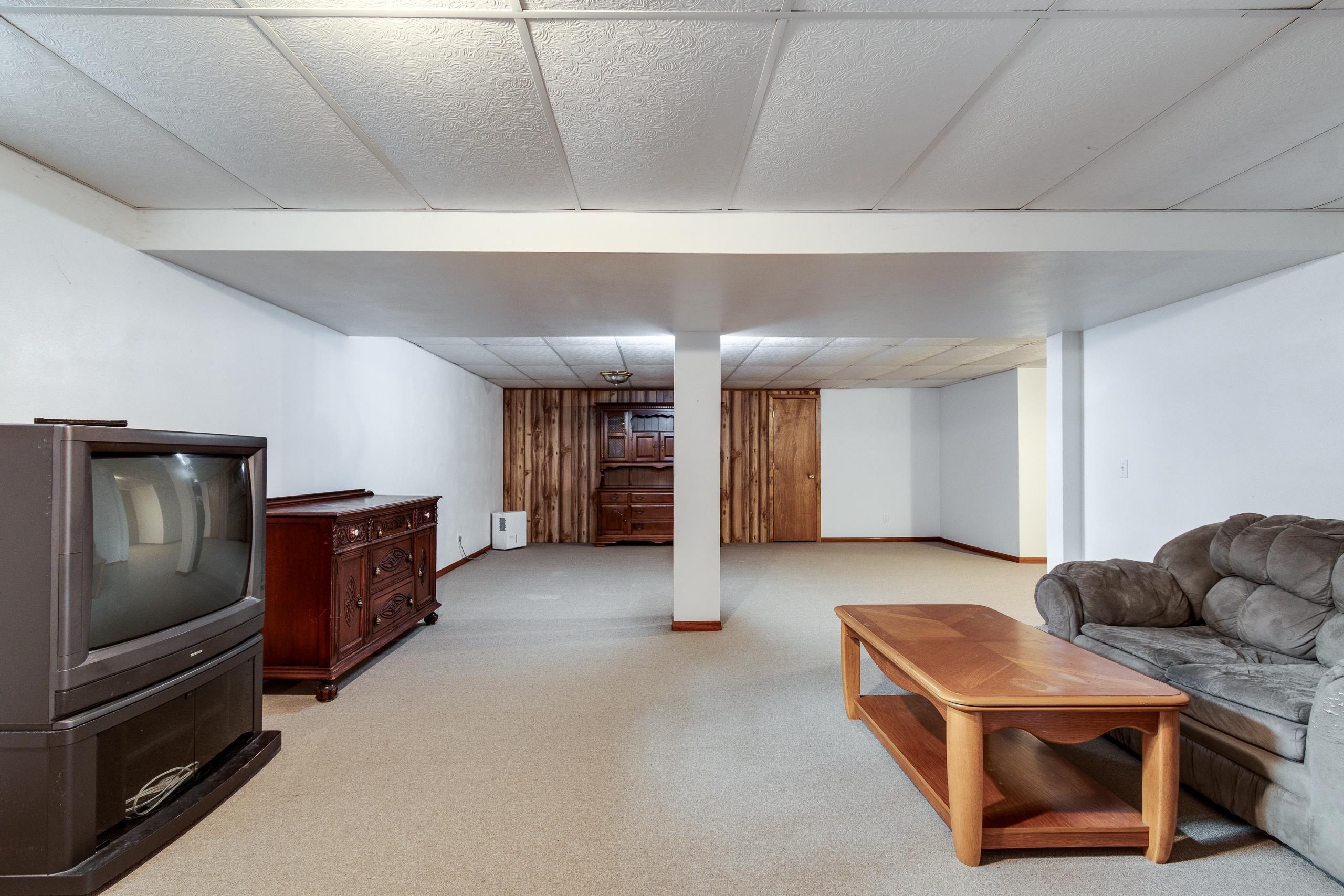 N7207 Circle Pardeeville, WI 53954 - Photo 30 of 43