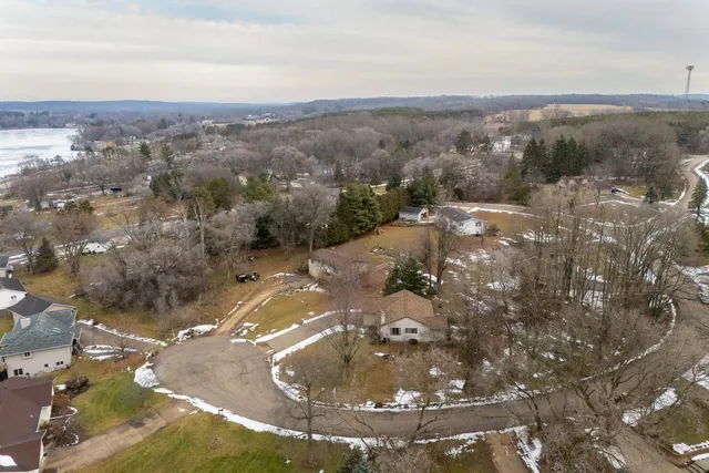 $359,900 | N7207 Circle, Pardeeville, WI 53954