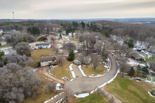 $359,900 | N7207 Circle, Pardeeville, WI 53954