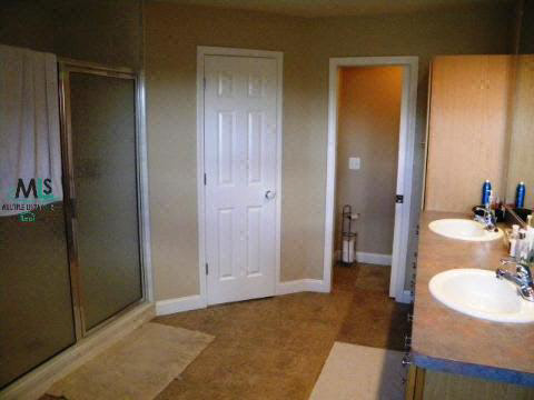 1245 Mackie Road Almont, MI 48003 - Photo 10 of 12 734803-9.JPG