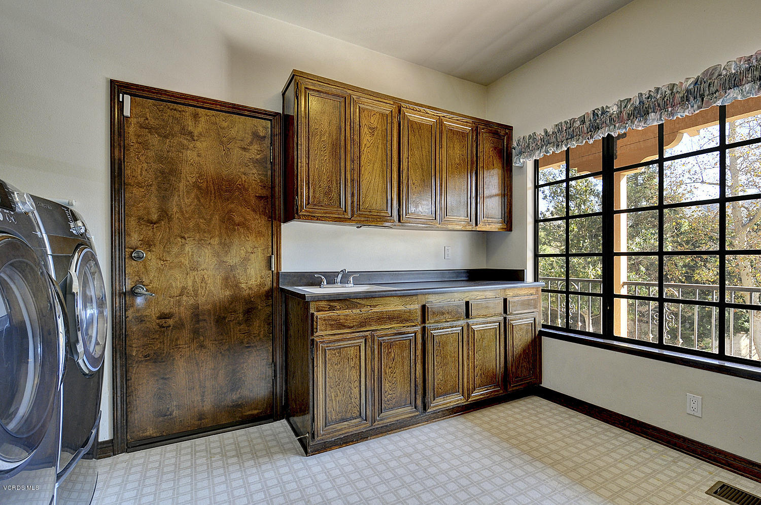 12059 Pradera Road Camarillo, CA 93012 - Photo 22 of 40 SKY_23