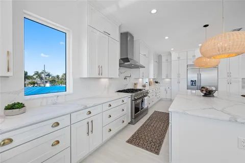 $3,485,000 | 11460 7th Street East, Treasure Island, FL 33706