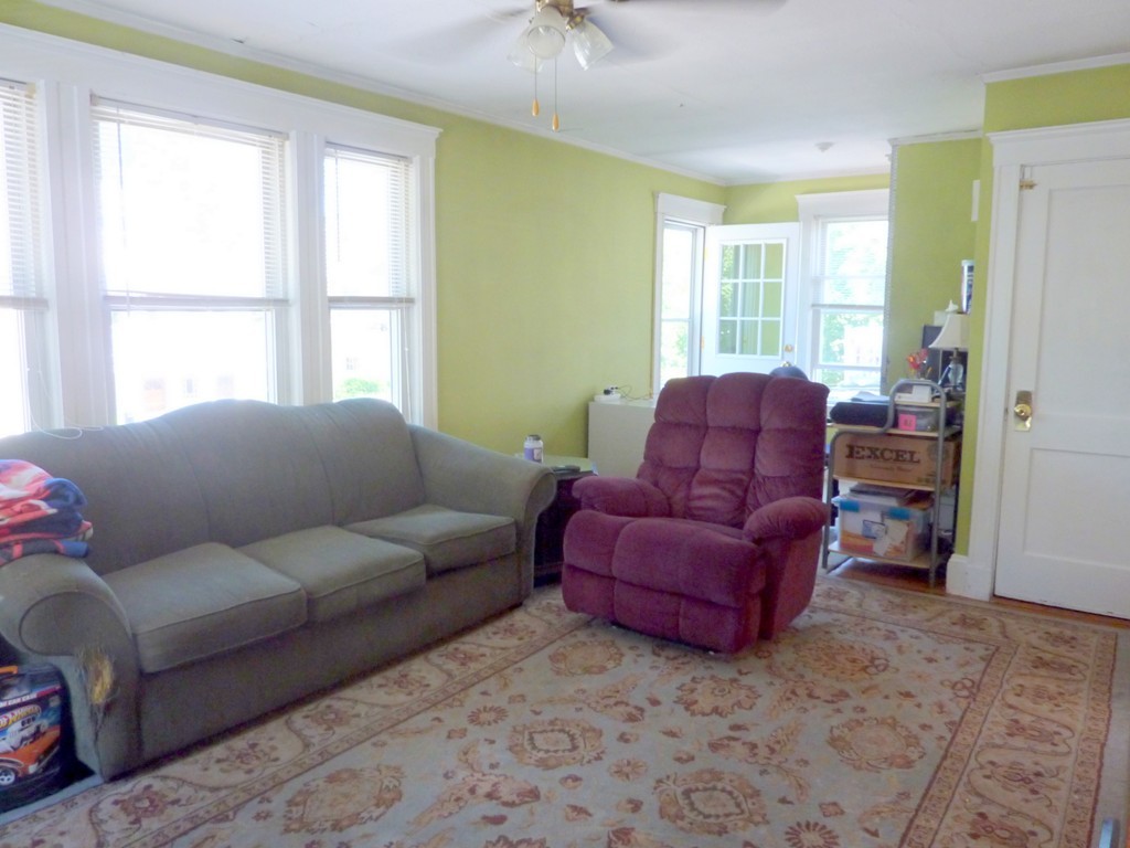 39 Davis Road Belmont, MA 02478 - Photo 4 of 21 Gallery Image 4