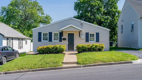 $239,000 | 306 Kelley Street, Harrisonburg, VA 22802