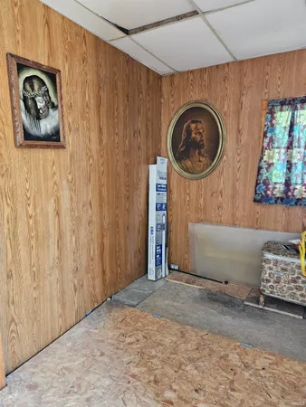 $119,900 | 115 High Street, Geneva, IN 46740