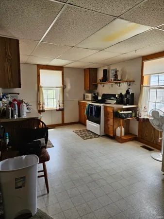 $119,900 | 115 High Street, Geneva, IN 46740