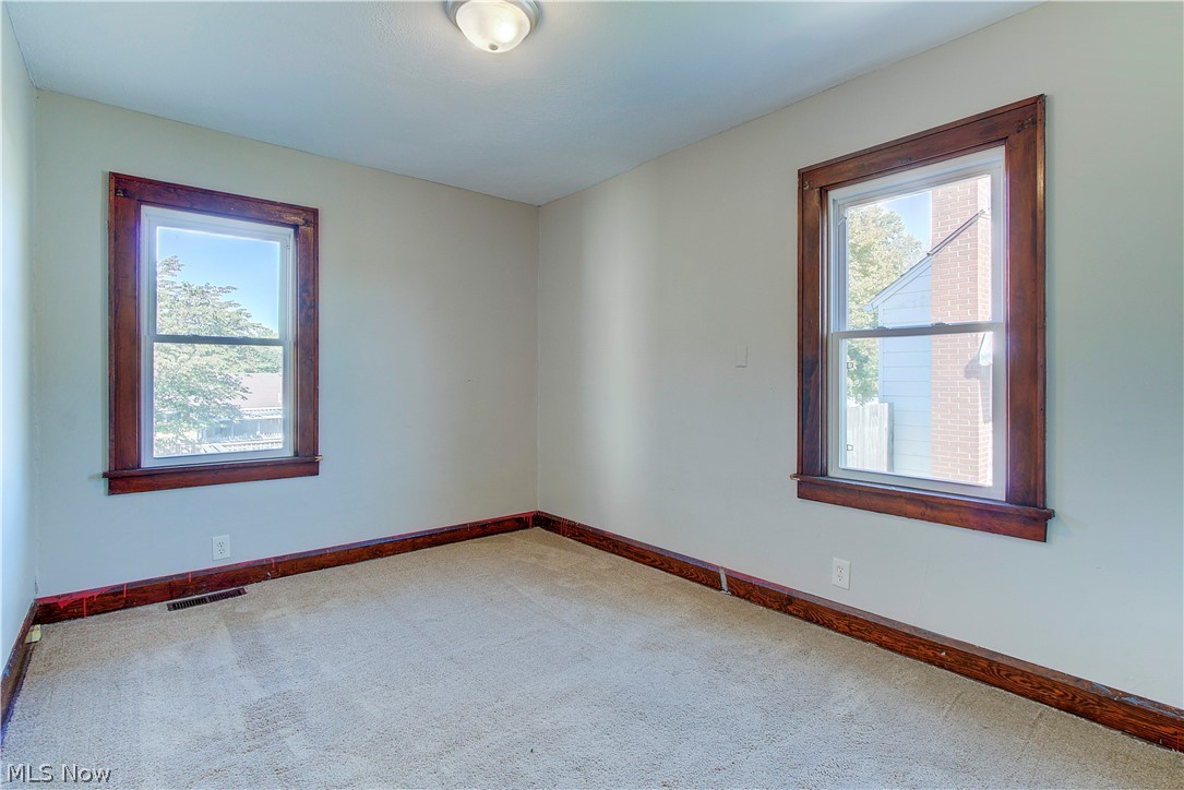 4507 7th Street Northwest Canton, OH 44708 - Photo 15 of 34