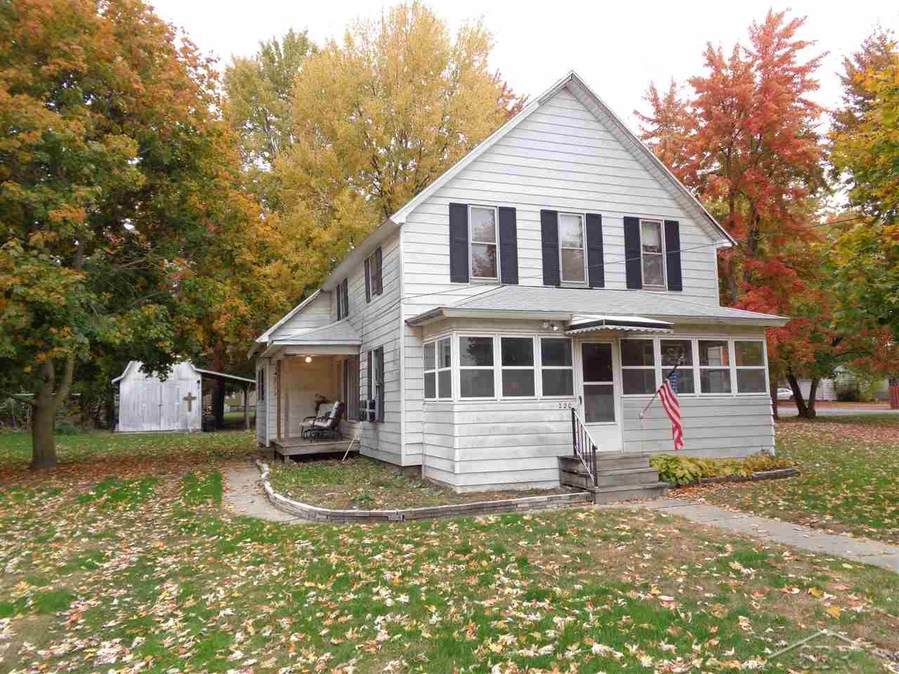 220 South Hemlock Road Hemlock, MI 48626 - Photo 1 of 21 31398905.JPG